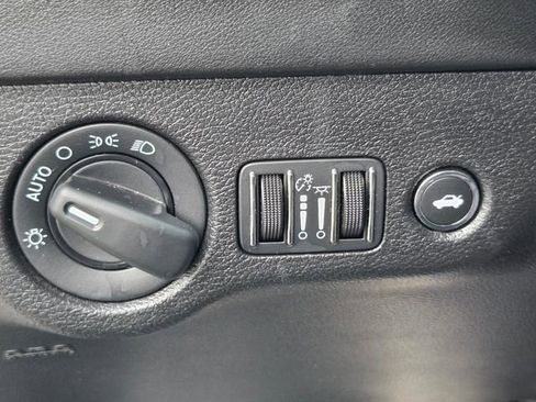 Used 2021 Dodge Charger Scat Pack RWD image 30