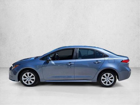 Used 2024 Toyota Corolla LE FWD image 9