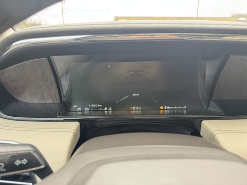 Used 2020 Lincoln Navigator Reserve w/ Luxury Package image 13