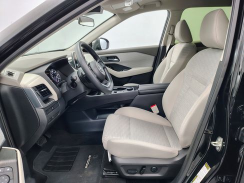Used 2023 Nissan Rogue SV AWD/4WD image 19