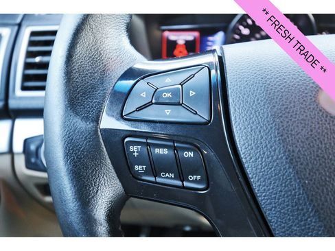 Used 2017 Ford Explorer XLT w/ Equipment Group 201A image 18