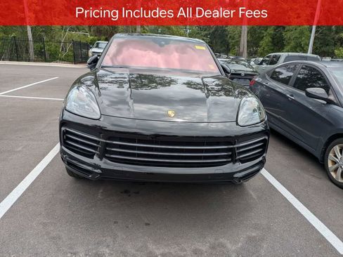 Used 2019 Porsche Cayenne S AWD/4WD image 2