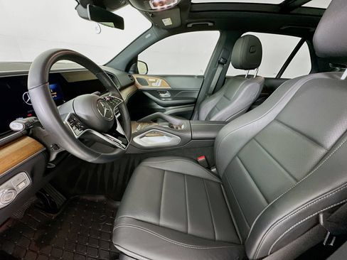 Certified 2025 Mercedes-Benz GLE 350 4MATIC image 23