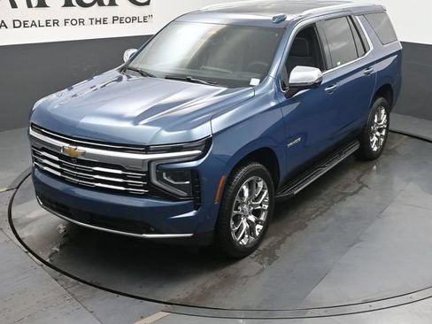 New 2026 Chevrolet Tahoe Premier w/ Sun And Tow Package AWD/4WD image 24