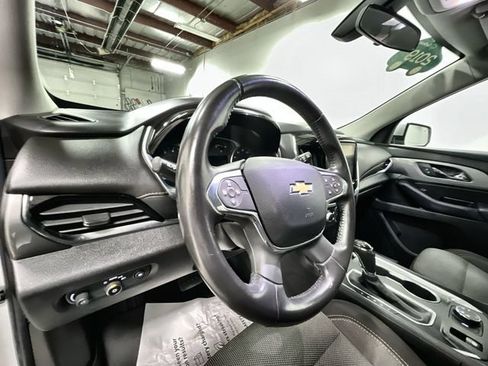 Used 2019 Chevrolet Traverse LT AWD/4WD image 10