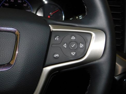 Used 2023 GMC Acadia Denali w/ Denali Ultimate Package image 30