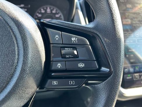 Used 2024 Subaru Crosstrek 2.0i Premium image 24