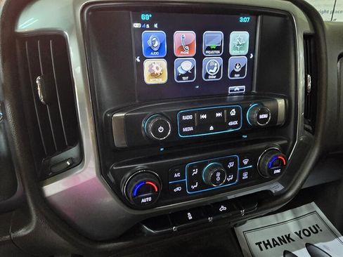 Used 2018 Chevrolet Silverado 1500 LT w/ All Star Edition AWD/4WD image 19