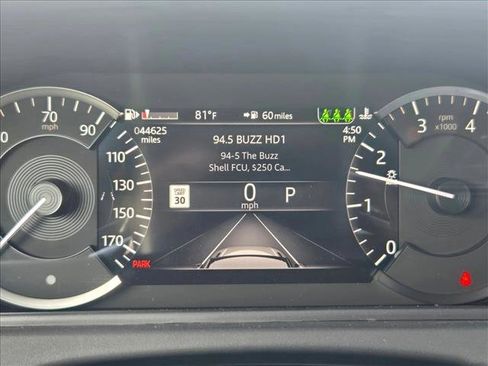 Certified 2023 Land Rover Range Rover Velar R-Dynamic S image 6