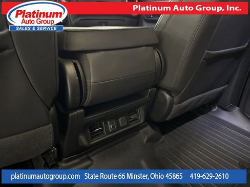 Used 2023 Chevrolet Silverado 3500 LTZ image 29