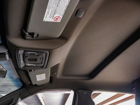 Used 2020 GMC Sierra 3500 SLT w/ SLT Premium Plus Package image 27