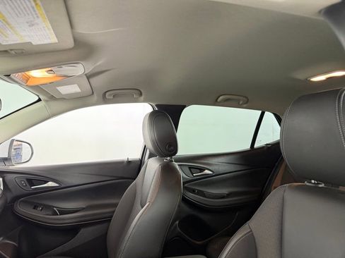 Used 2025 Buick Encore GX Preferred image 21