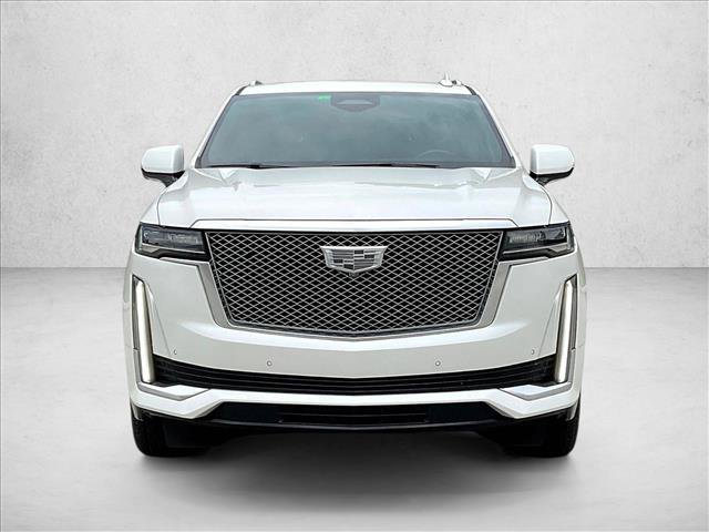 Used 2022 Cadillac Escalade ESV Premium Luxury w/ LPO, Radiant Package AWD/4WD image 3