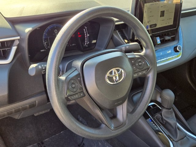 Used 2026 Toyota Corolla LE FWD image 25