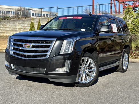 Used 2019 Cadillac Escalade Luxury image 5
