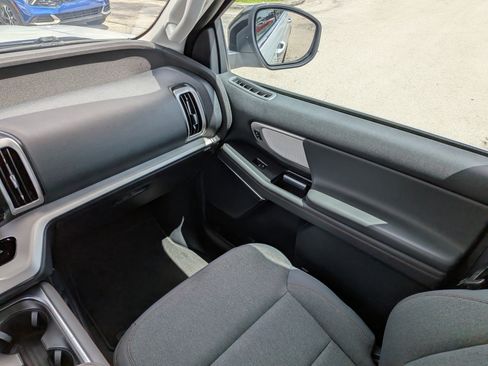 Used 2025 Ford Expedition Max Active AWD/4WD image 18