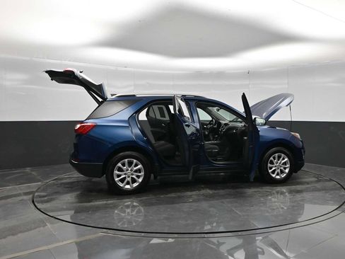 Used 2019 Chevrolet Equinox LT w/ Sun & Navigation Package AWD/4WD image 36