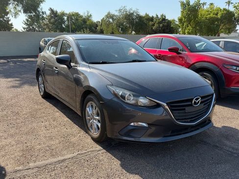 Used 2016 MAZDA MAZDA3 i Sport w/ Preferred Equipment Package FWD image 6
