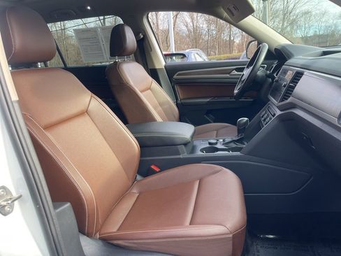 Used 2021 Volkswagen Atlas SE image 20