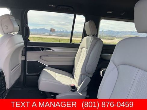 New 2026 Jeep Grand Wagoneer 4WD image 19