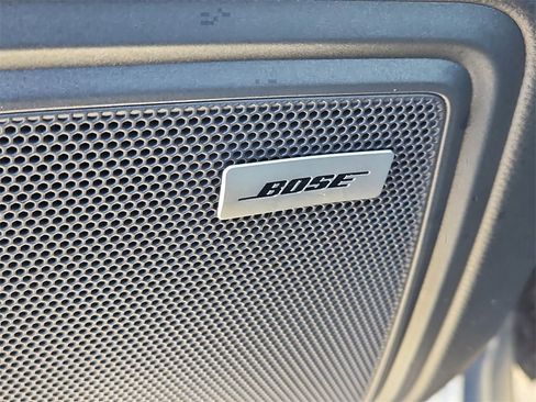 Certified 2025 Porsche Macan image 21