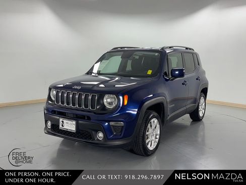 Used 2019 Jeep Renegade Latitude AWD/4WD image 1