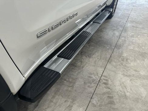 Used 2020 GMC Sierra 1500 SLT w/ SLT Premium Package RWD image 12