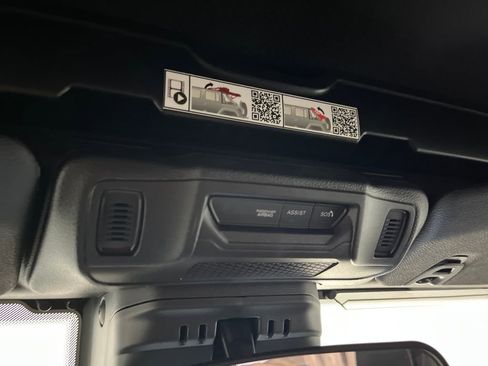 Used 2024 Jeep Wrangler Sport S image 70