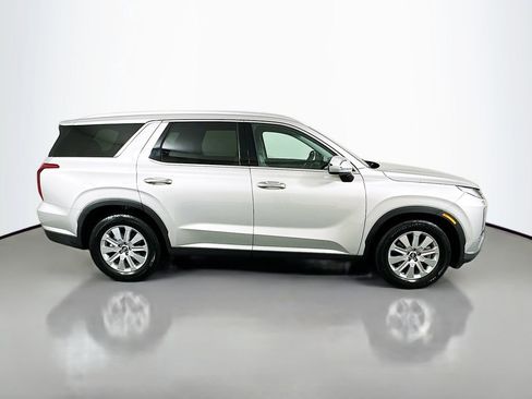 Used 2025 Hyundai Palisade SEL FWD image 4
