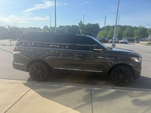 Used 2024 Lincoln Navigator Black Label AWD/4WD image 5