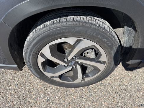 Used 2024 Subaru Forester Touring image 6