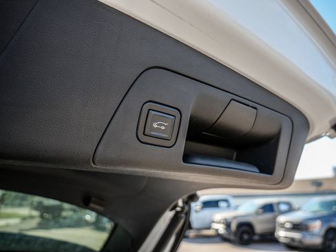 Used 2021 Buick Envision Preferred FWD image 13