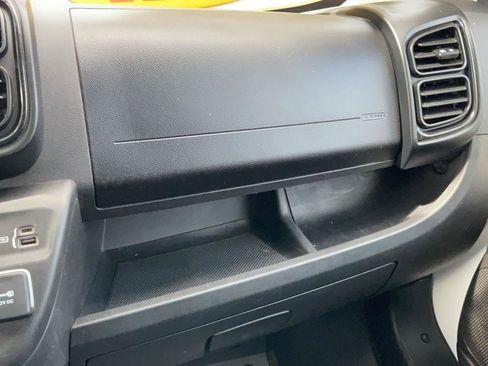 Used 2022 RAM ProMaster 2500 image 15