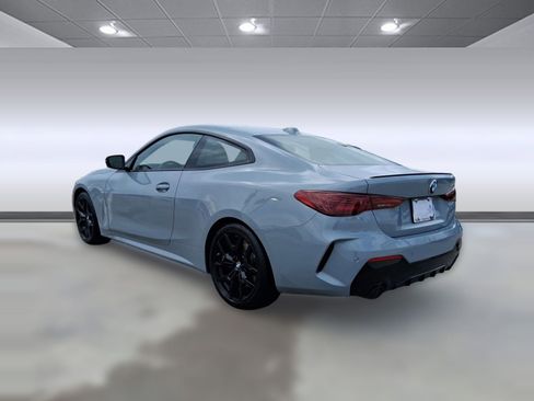 Used 2026 BMW 430i Coupe w/ M Sport Package image 3