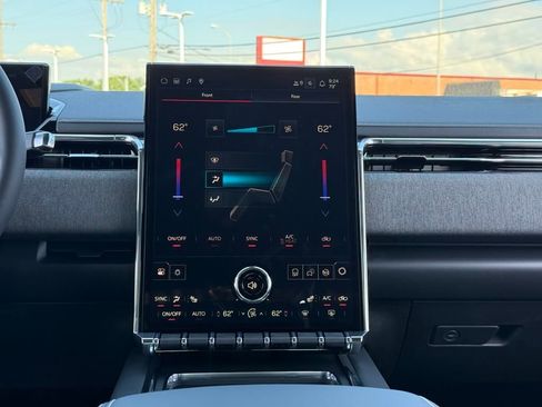 New 2026 GMC Sierra EV Elevation image 32