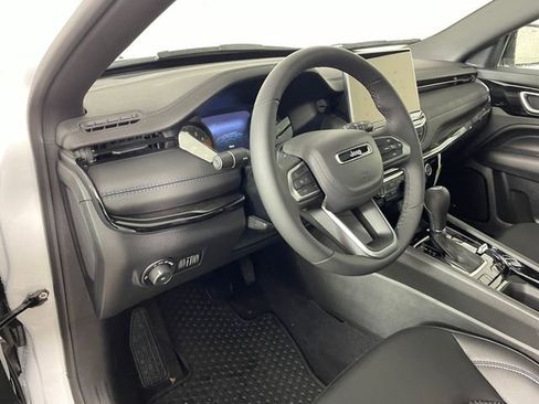 New 2026 Jeep Compass Latitude w/ Sun and Sound Group AWD/4WD image 2