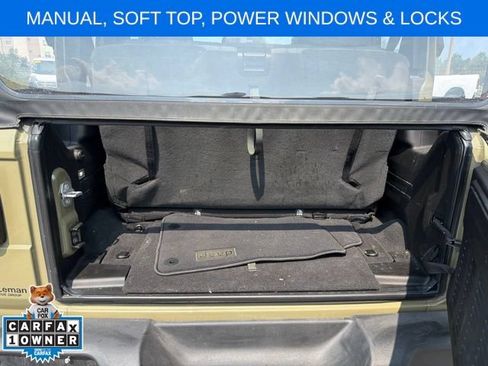 Used 2025 Jeep Wrangler Sport AWD/4WD image 11