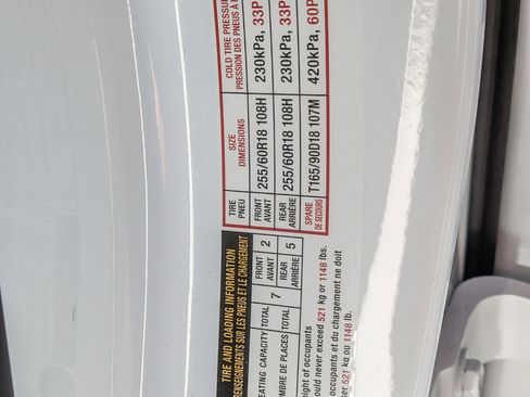 New 2025 Nissan Pathfinder SV w/ SV Premium Package image 30