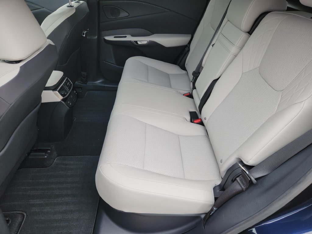 Used 2024 Lexus RX 350 Premium w/ Accessory Package (Z1) FWD image 30