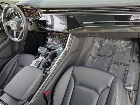 Used 2023 Audi Q7 Premium Plus image 20
