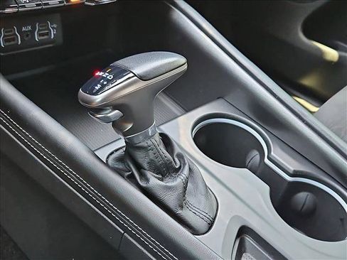 Used 2021 Dodge Durango SXT AWD/4WD image 18