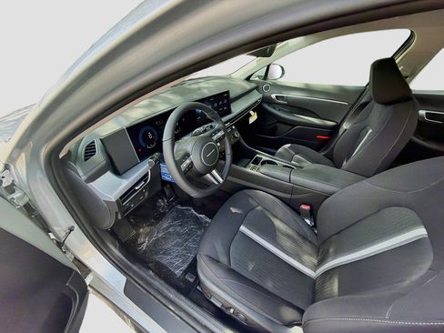 New 2026 Hyundai Sonata SEL FWD image 7