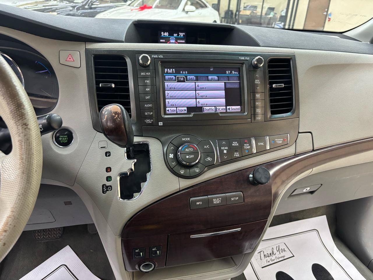 Used 2012 Toyota Sienna XLE w/ XLE Navigation Pkg FWD image 34