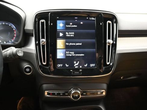 Used 2019 Volvo XC40 T5 Momentum AWD/4WD image 13