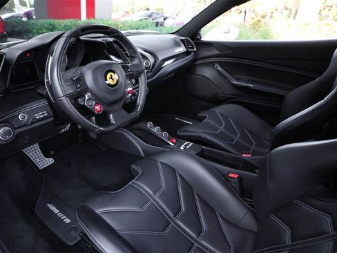 Certified 2017 Ferrari 488 GTB image 38
