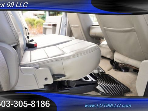 Used 2008 Ford F350 Lariat image 17