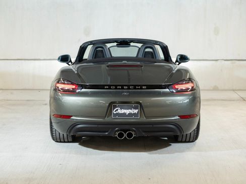 Certified 2025 Porsche 718 Boxster RWD image 10