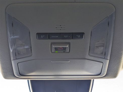 Used 2023 Toyota RAV4 XLE image 24