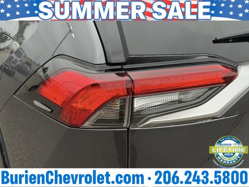 Used 2019 Toyota RAV4 XSE AWD/4WD image 33