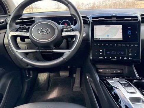 Used 2024 Hyundai Tucson Limited image 25